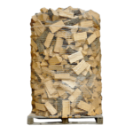 40 cm lange Baumstämme – 1 Palette (2,7 Ster)